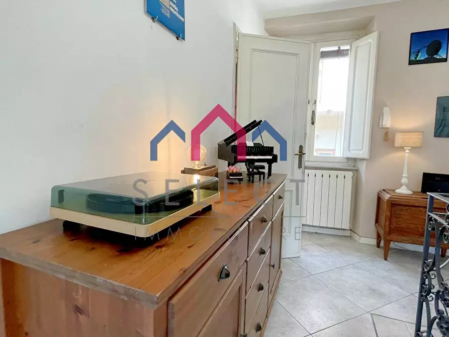 Immagine 3 di Appartamento in vendita  a Borgo A Mozzano