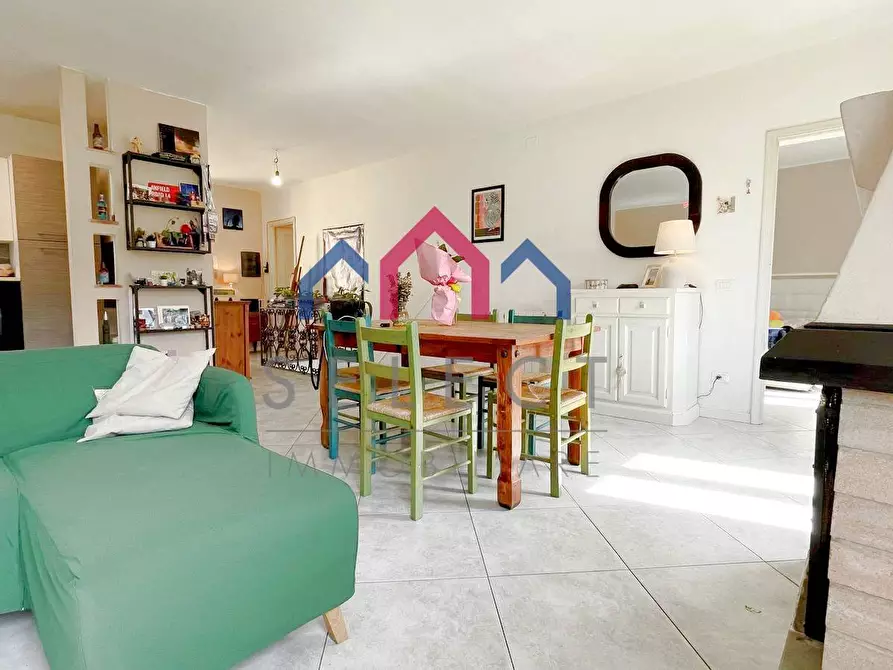 Immagine 25 di Appartamento in vendita  a Borgo A Mozzano