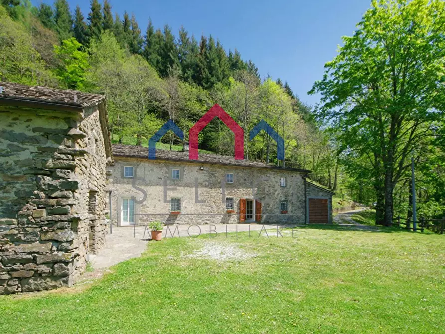 Immagine 76 di Rustico / casale in vendita  a Abetone Cutigliano