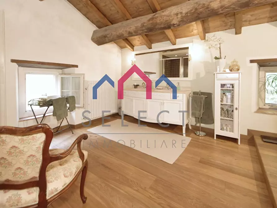 Immagine 56 di Rustico / casale in vendita  a Abetone Cutigliano