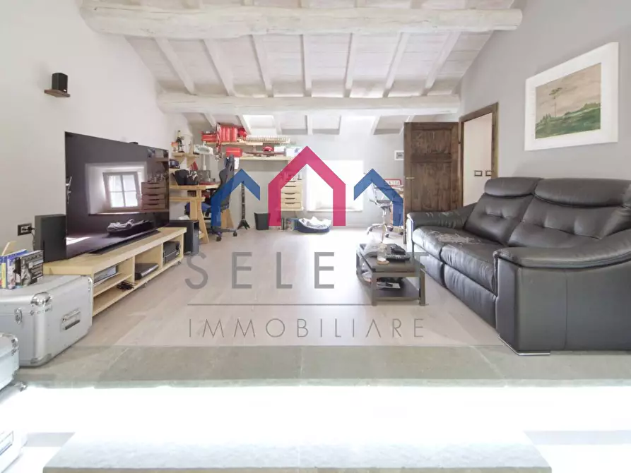 Immagine 72 di Rustico / casale in vendita  a Abetone Cutigliano