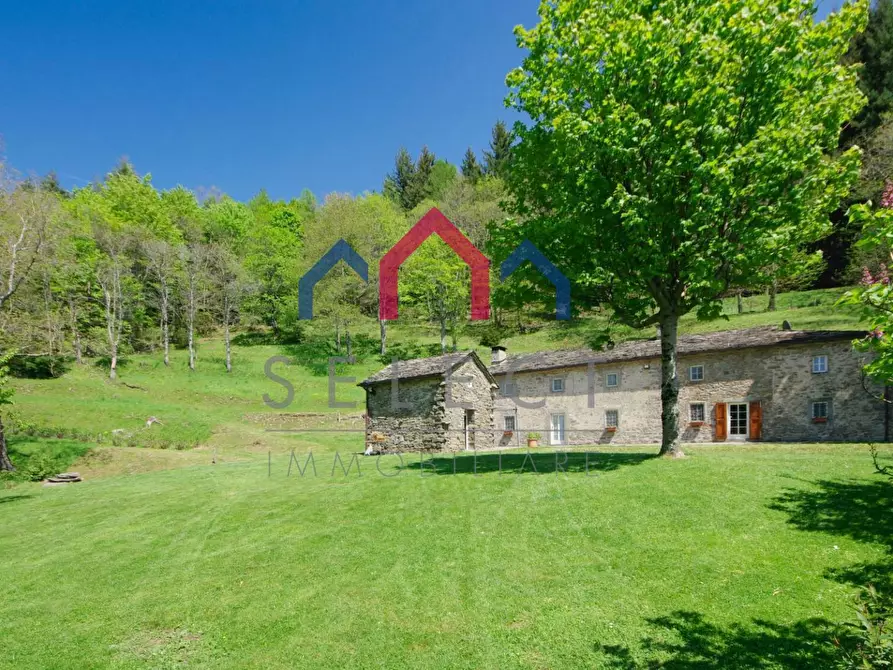 Immagine 81 di Rustico / casale in vendita  a Abetone Cutigliano