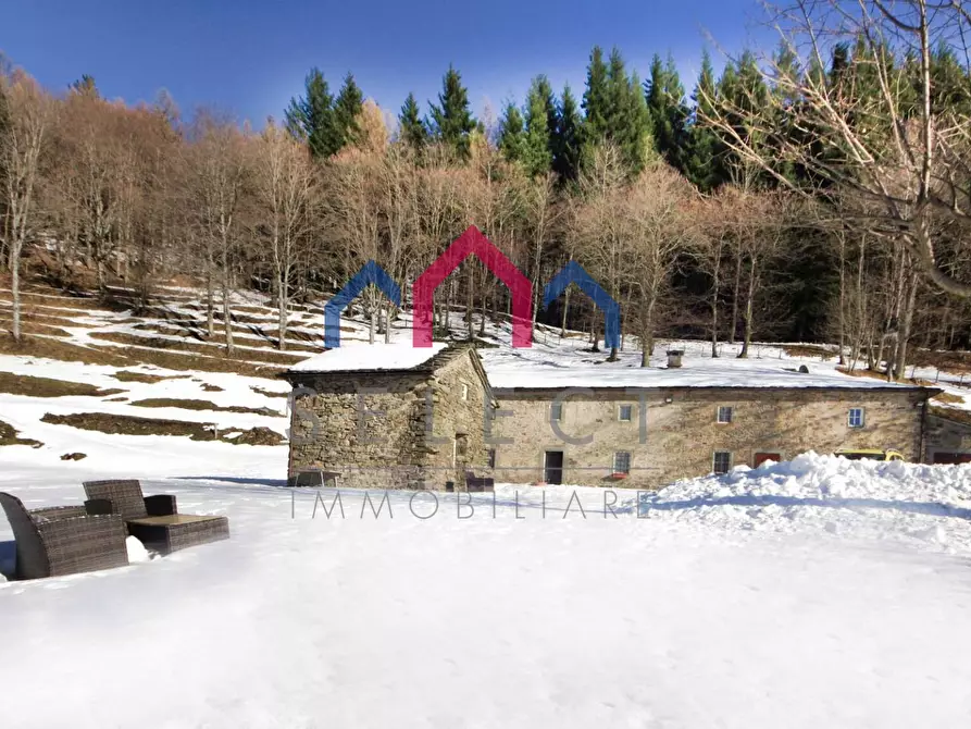Immagine 88 di Rustico / casale in vendita  a Abetone Cutigliano
