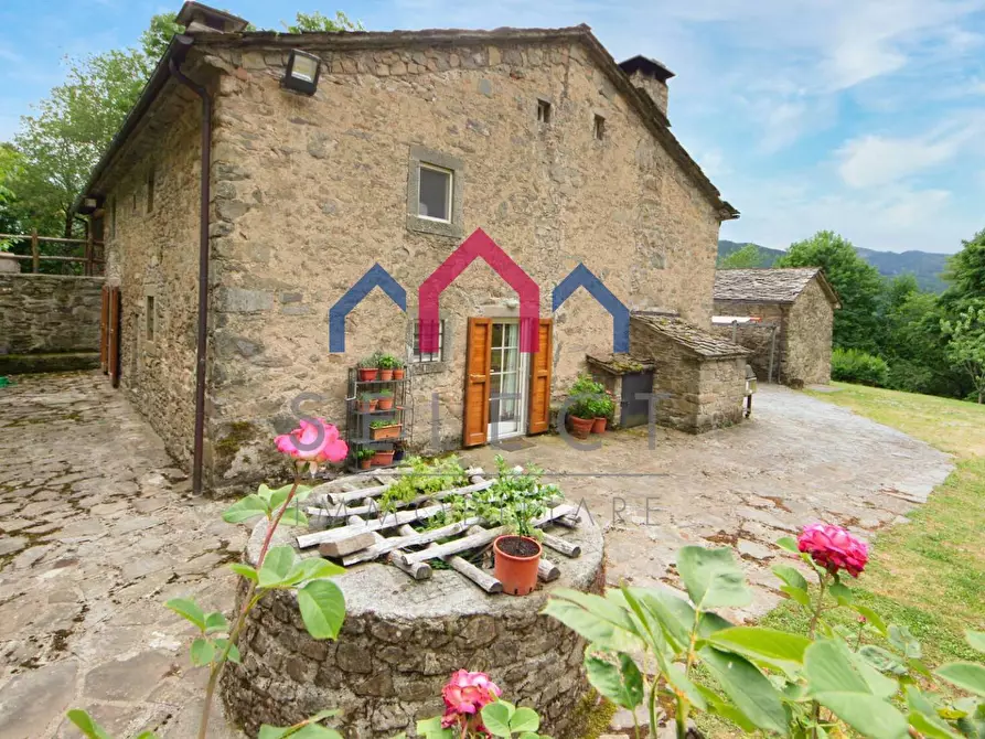 Immagine 17 di Rustico / casale in vendita  a Abetone Cutigliano