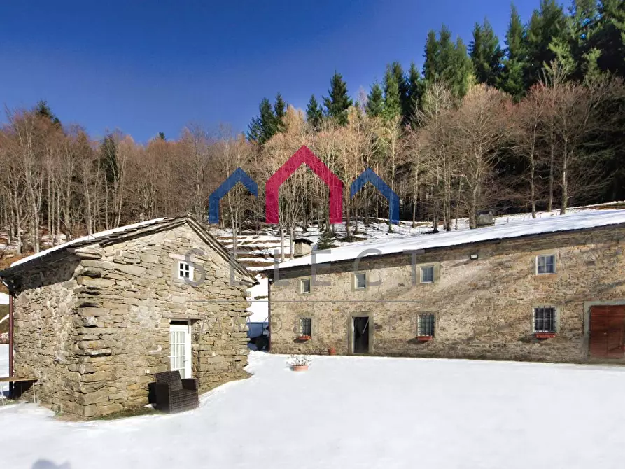 Immagine 86 di Rustico / casale in vendita  a Abetone Cutigliano