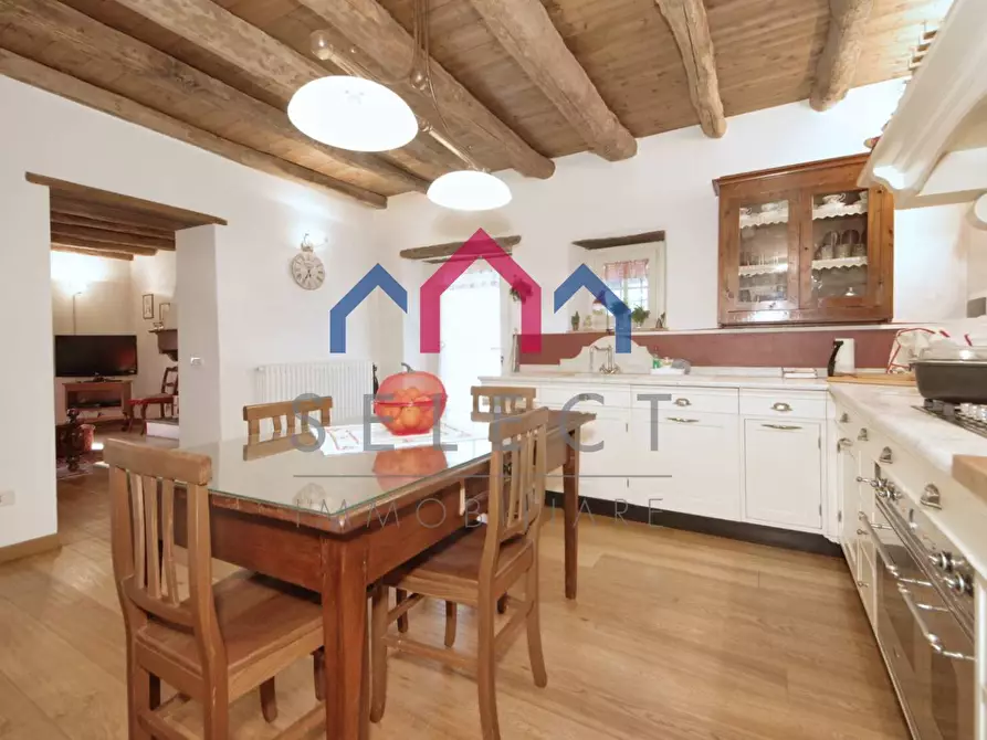 Immagine 32 di Rustico / casale in vendita  a Abetone Cutigliano