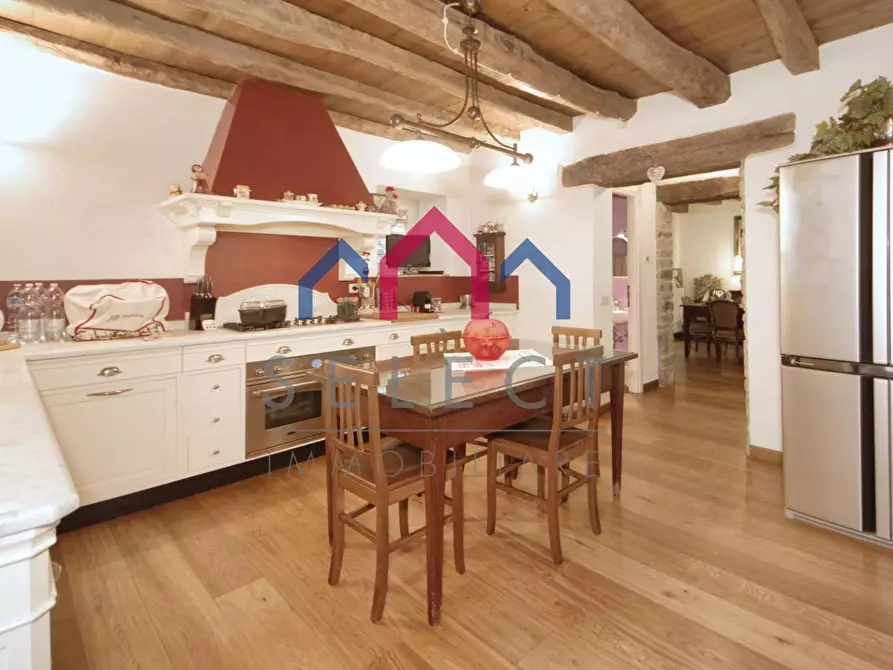 Immagine 35 di Rustico / casale in vendita  a Abetone Cutigliano