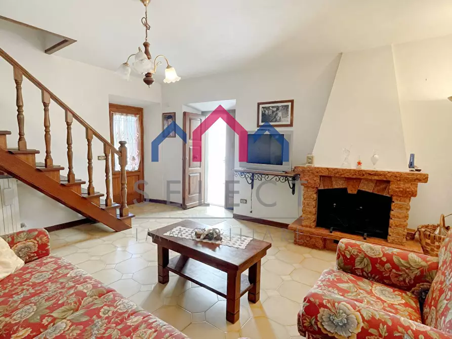 Immagine 21 di Terratetto in vendita  a Bagni Di Lucca