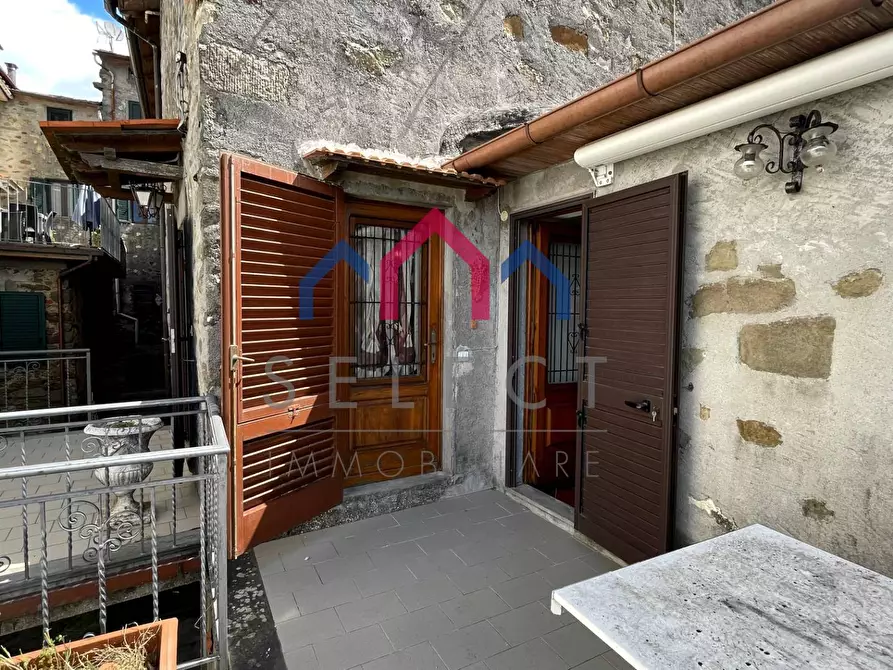Immagine 32 di Terratetto in vendita  a Bagni Di Lucca