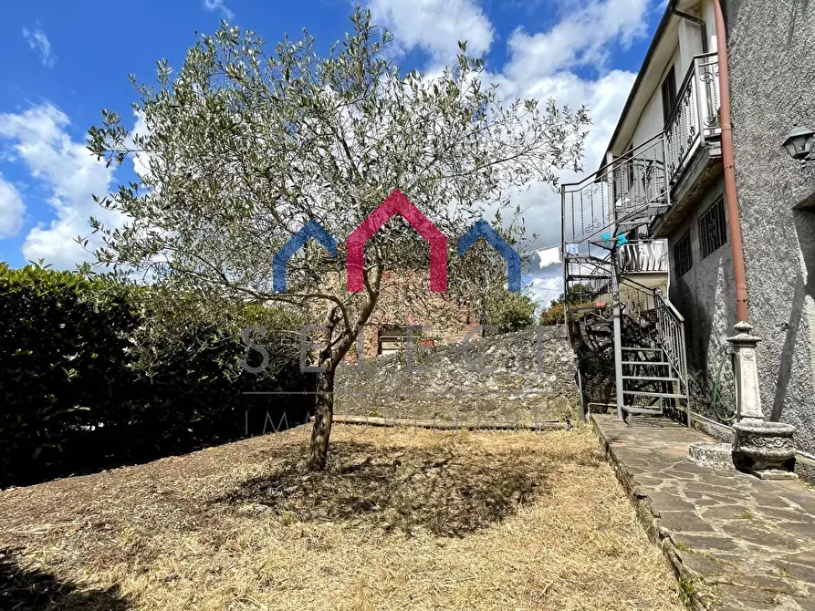 Immagine 60 di Terratetto in vendita  a Bagni Di Lucca