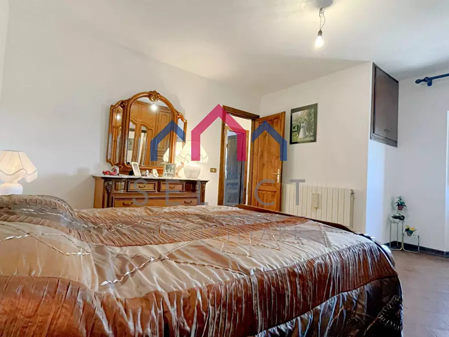 Immagine 49 di Terratetto in vendita  a Bagni Di Lucca