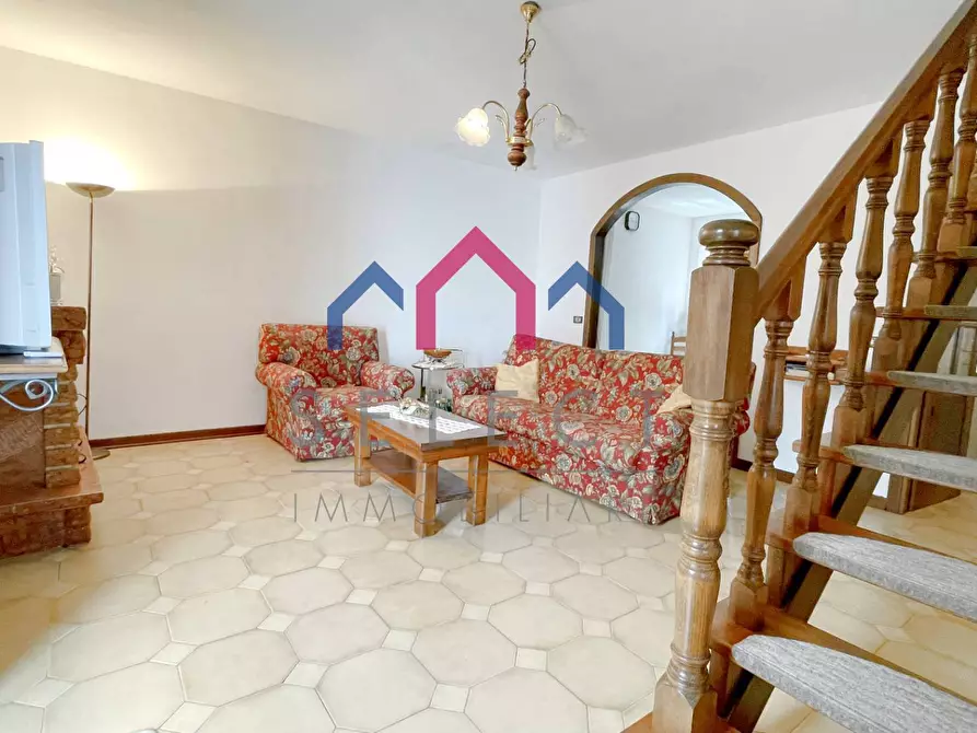 Immagine 10 di Terratetto in vendita  a Bagni Di Lucca