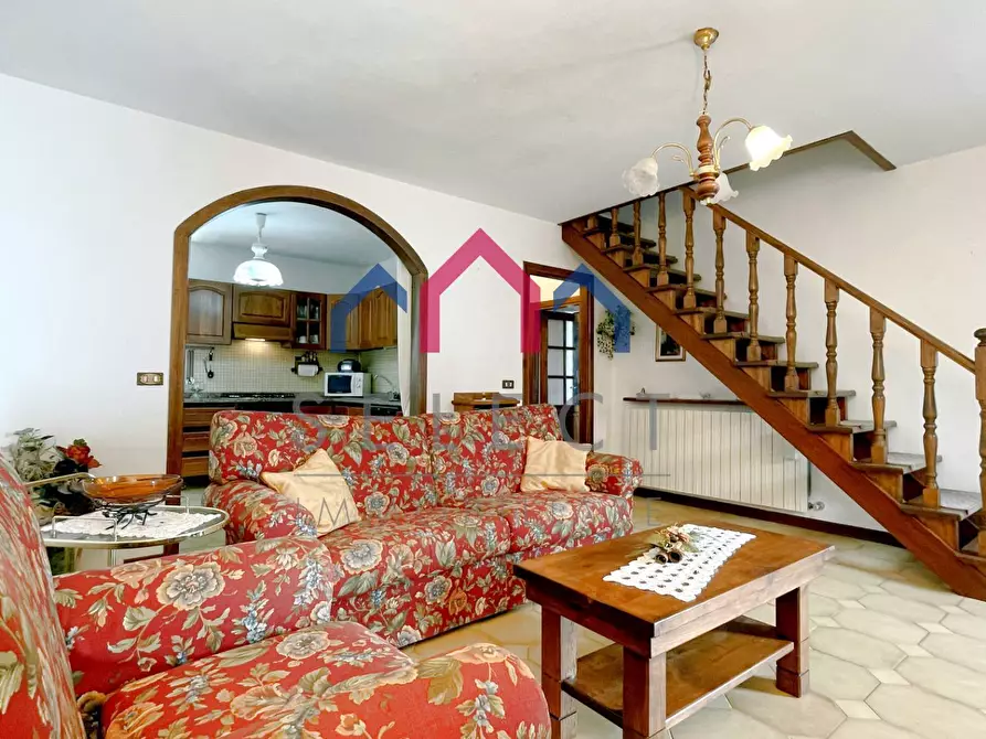 Immagine 9 di Terratetto in vendita  a Bagni Di Lucca