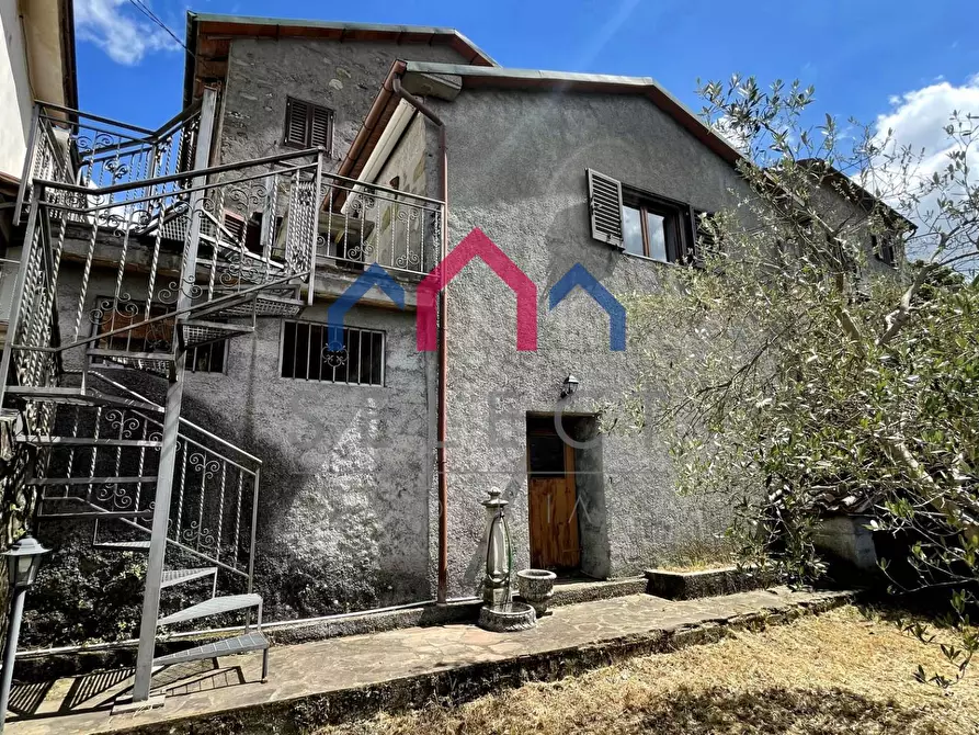 Immagine 61 di Terratetto in vendita  a Bagni Di Lucca