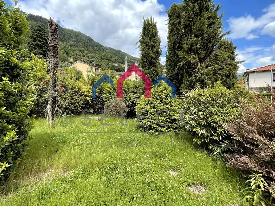 Immagine 33 di Villa in vendita  a Bagni Di Lucca