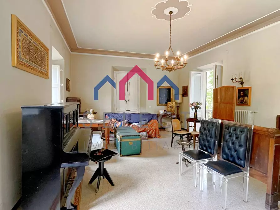 Immagine 41 di Villa in vendita  a Bagni Di Lucca