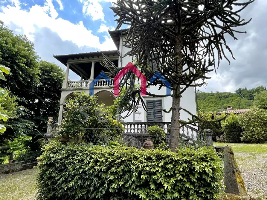 Immagine 24 di Villa in vendita  a Bagni Di Lucca