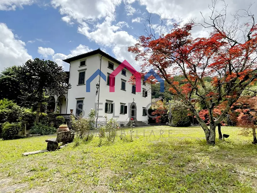 Immagine 7 di Villa in vendita  a Bagni Di Lucca