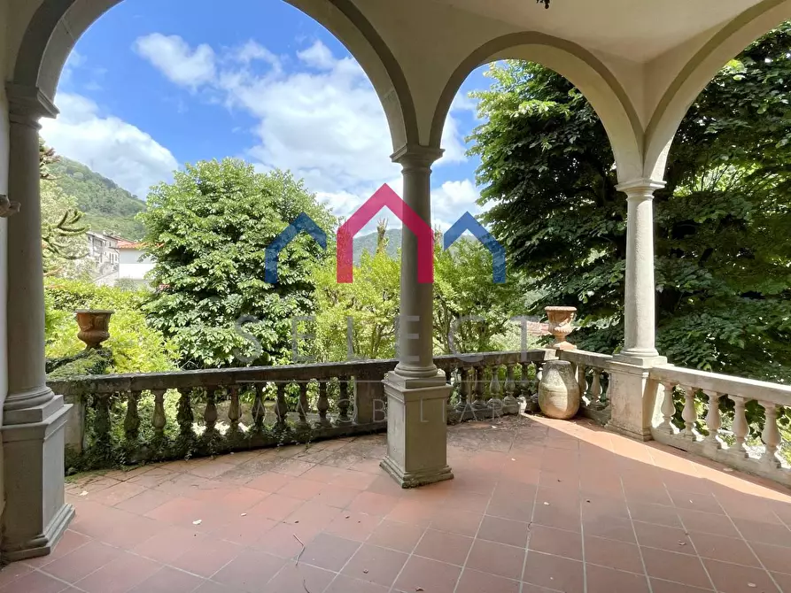 Immagine 19 di Villa in vendita  a Bagni Di Lucca