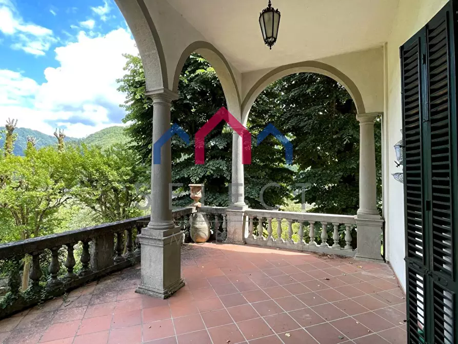 Immagine 18 di Villa in vendita  a Bagni Di Lucca