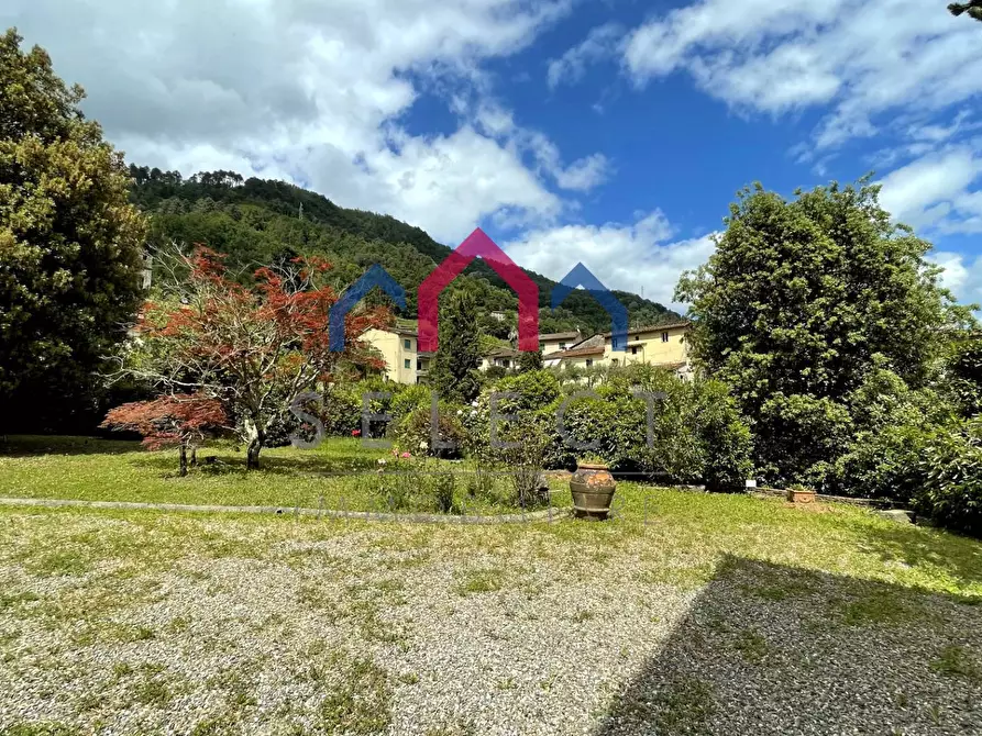 Immagine 23 di Villa in vendita  a Bagni Di Lucca