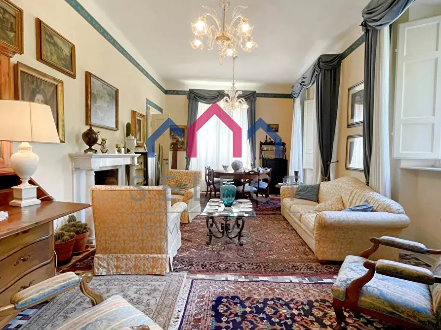 Immagine 10 di Villa in vendita  a Bagni Di Lucca