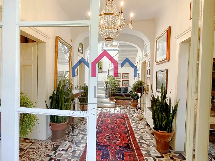 Immagine 3 di Villa in vendita  a Bagni Di Lucca