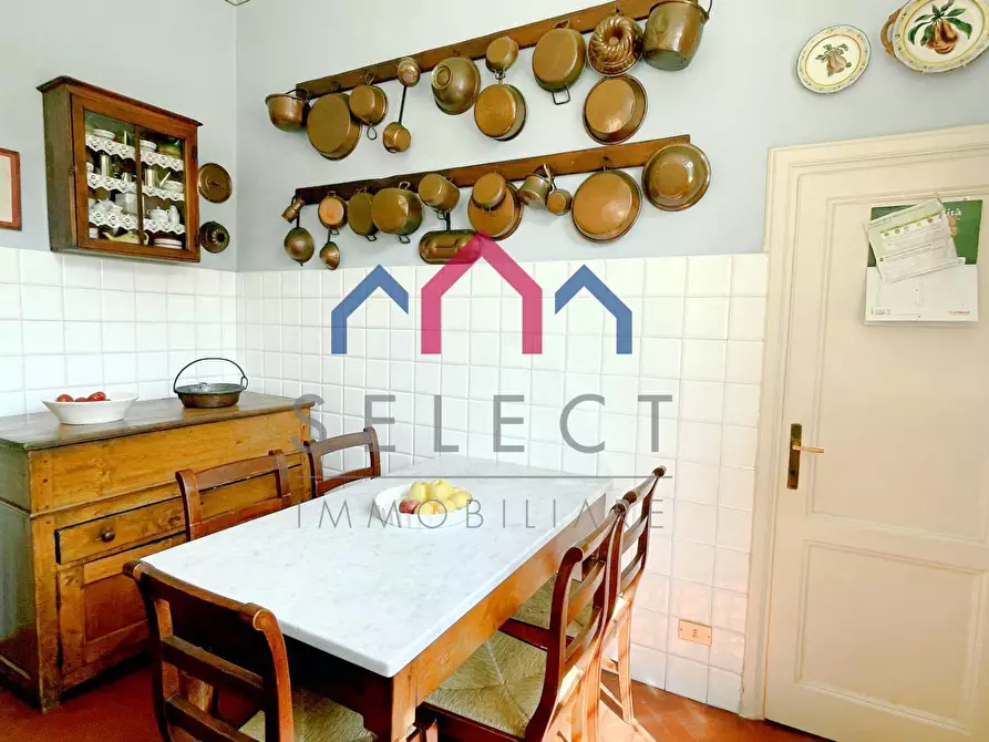 Immagine 34 di Villa in vendita  a Bagni Di Lucca