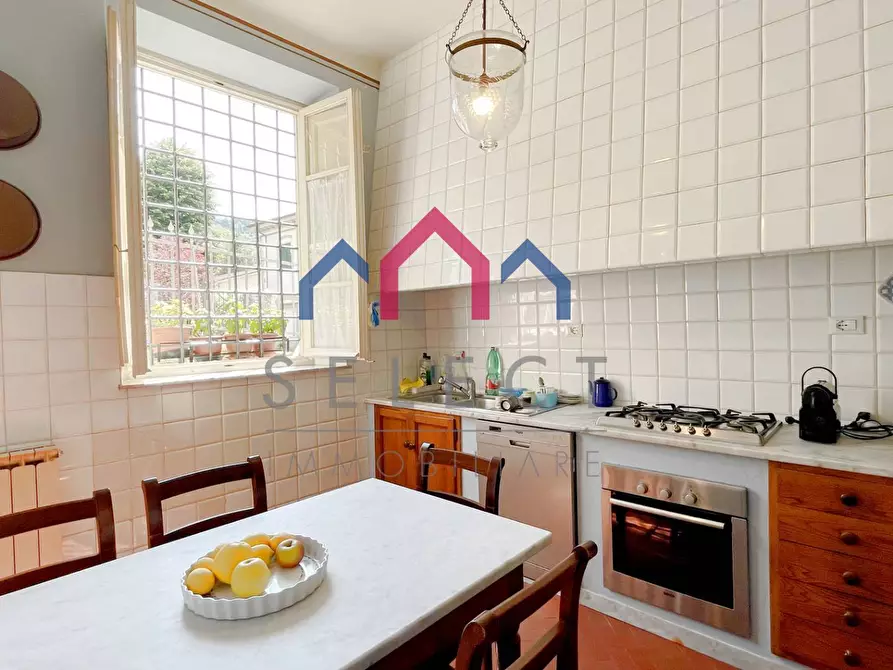 Immagine 36 di Villa in vendita  a Bagni Di Lucca