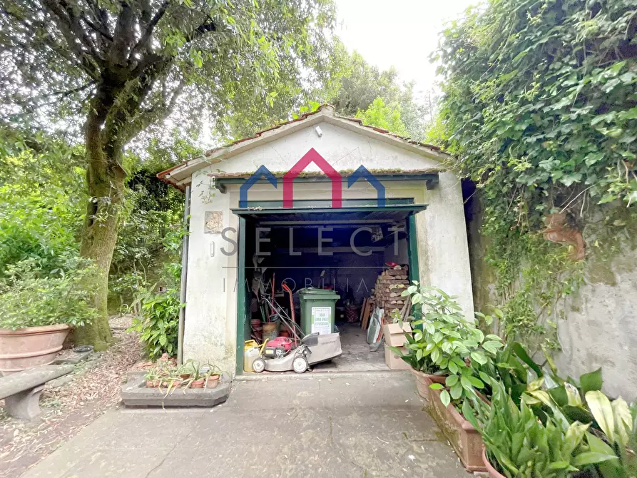Immagine 88 di Villa in vendita  a Bagni Di Lucca