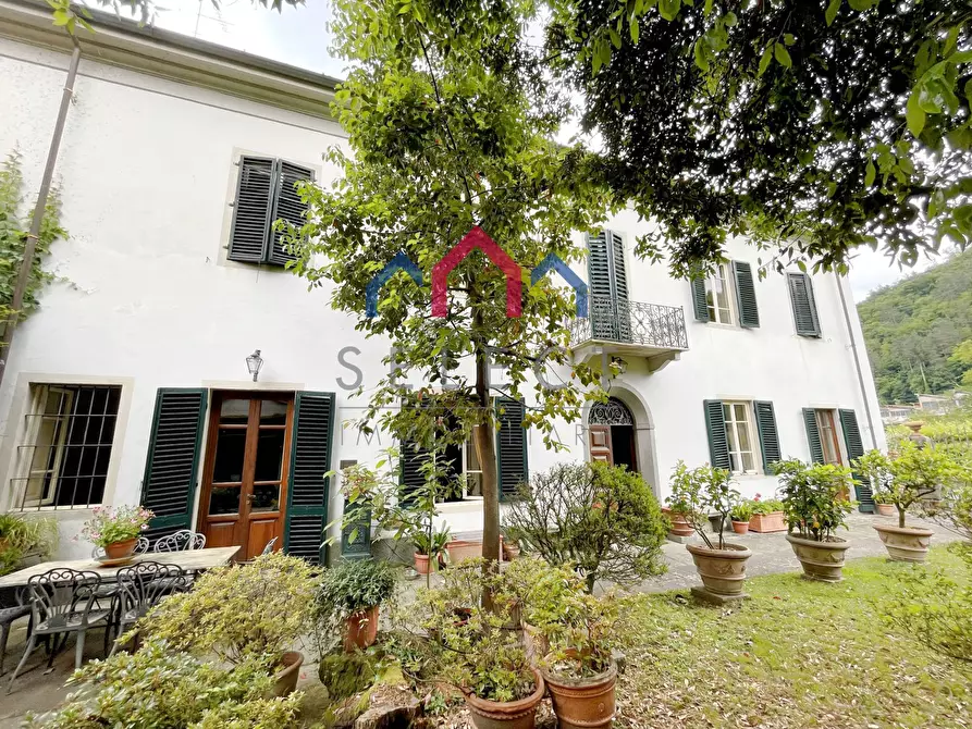 Immagine 90 di Villa in vendita  a Bagni Di Lucca
