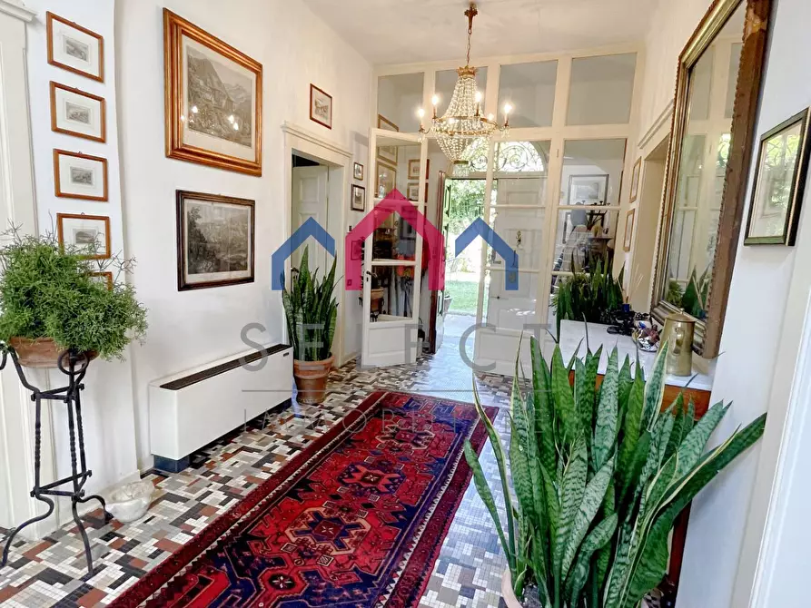 Immagine 5 di Villa in vendita  a Bagni Di Lucca