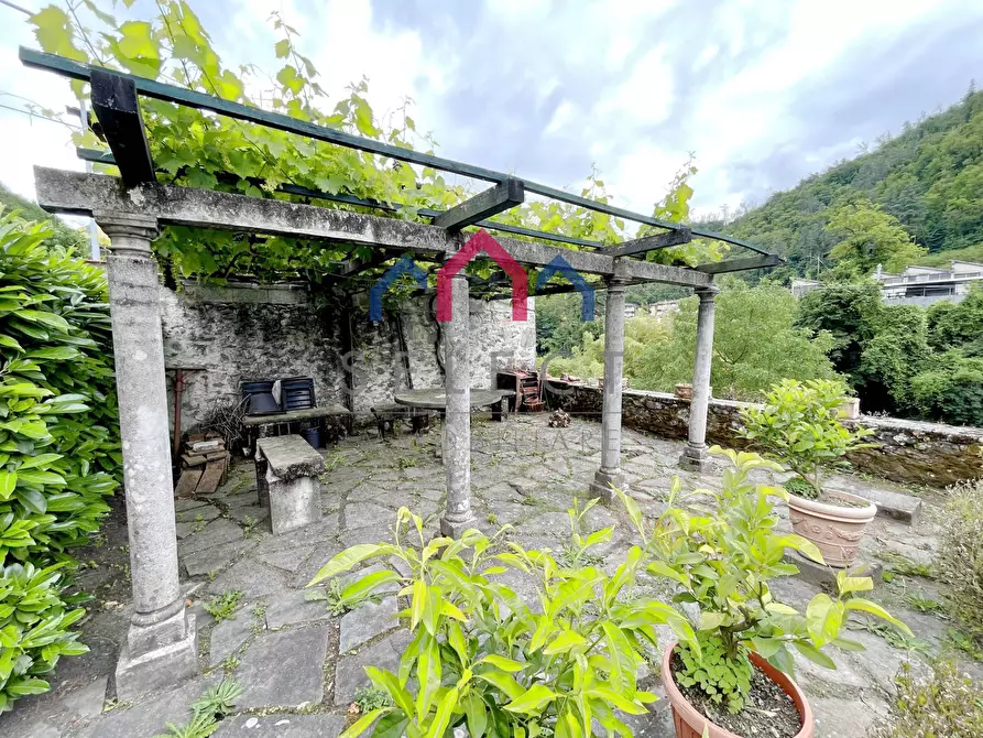 Immagine 99 di Villa in vendita  a Bagni Di Lucca