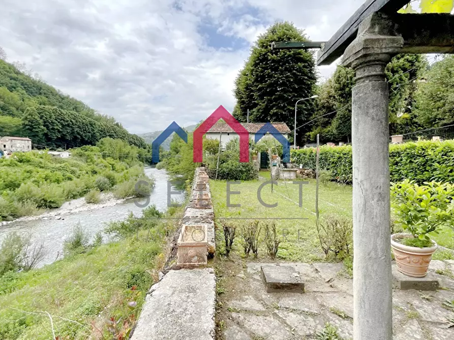 Immagine 84 di Villa in vendita  a Bagni Di Lucca