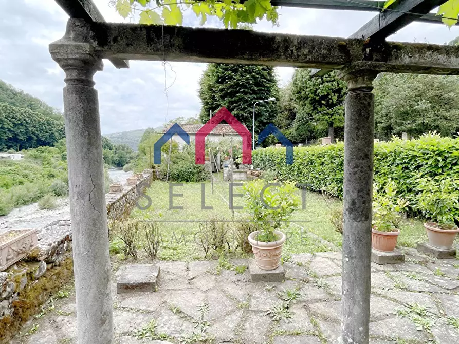 Immagine 83 di Villa in vendita  a Bagni Di Lucca