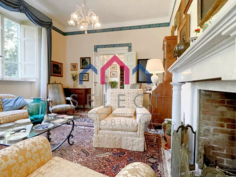 Immagine 8 di Villa in vendita  a Bagni Di Lucca