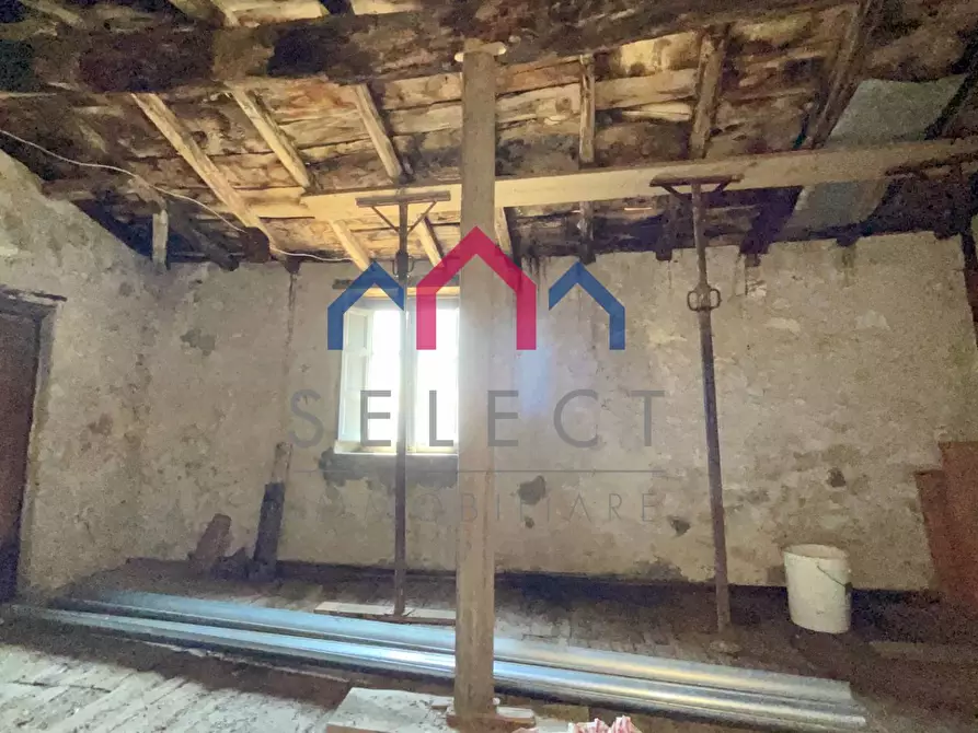 Immagine 52 di Rustico / casale in vendita  a Coreglia Antelminelli