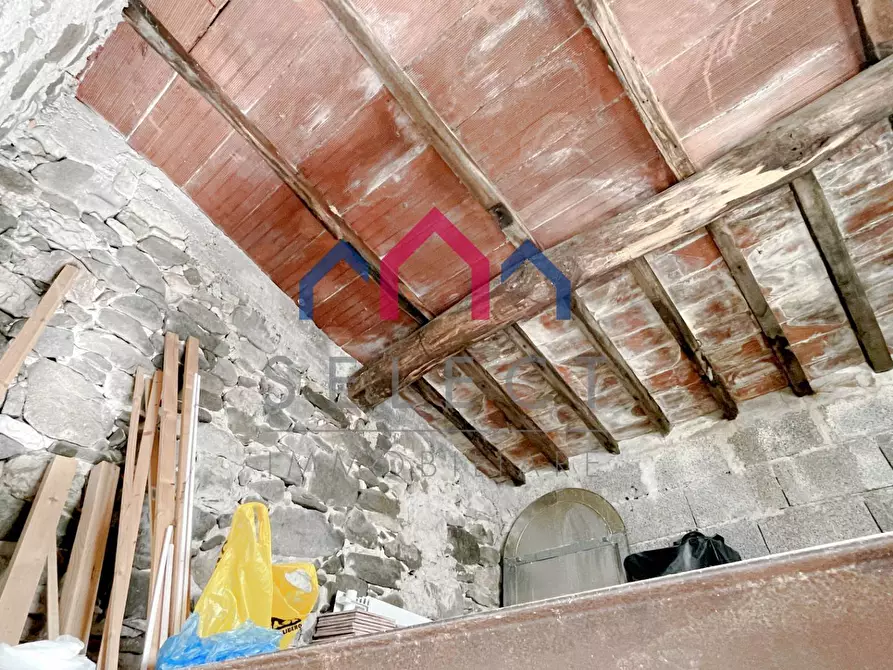 Immagine 22 di Terratetto in vendita  a Borgo A Mozzano