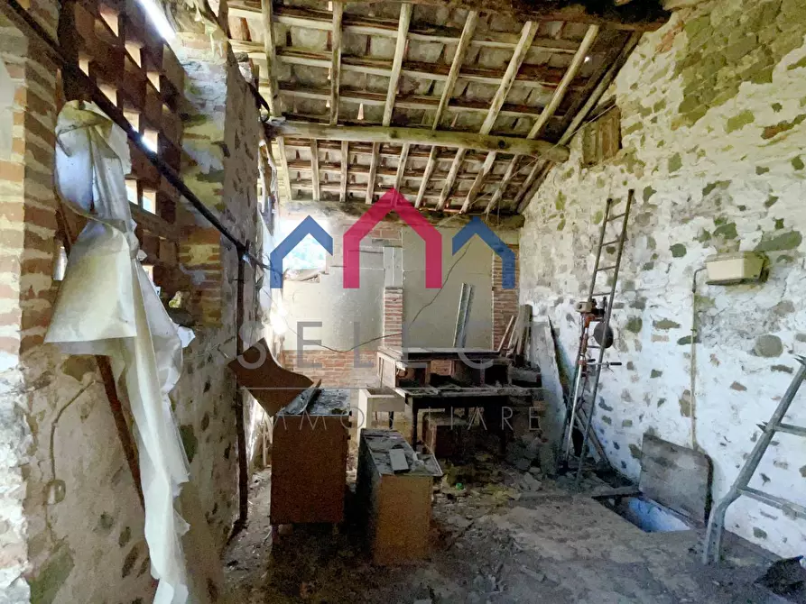 Immagine 46 di Rustico / casale in vendita  a Borgo A Mozzano