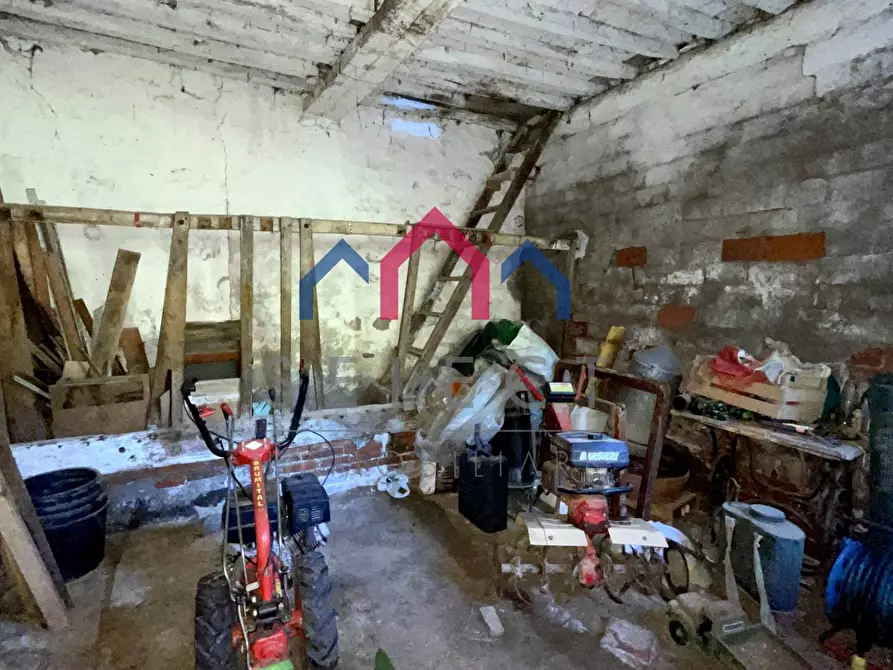 Immagine 49 di Rustico / casale in vendita  a Borgo A Mozzano