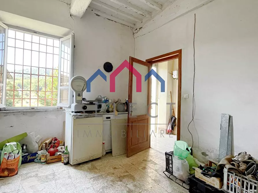 Immagine 17 di Rustico / casale in vendita  a Borgo A Mozzano