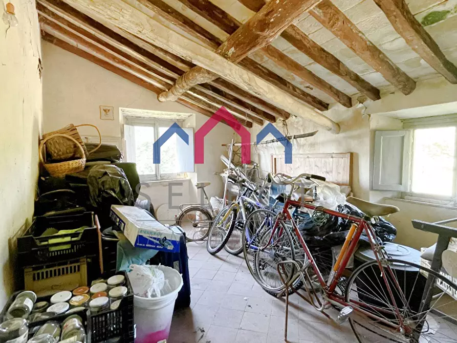 Immagine 24 di Rustico / casale in vendita  a Borgo A Mozzano