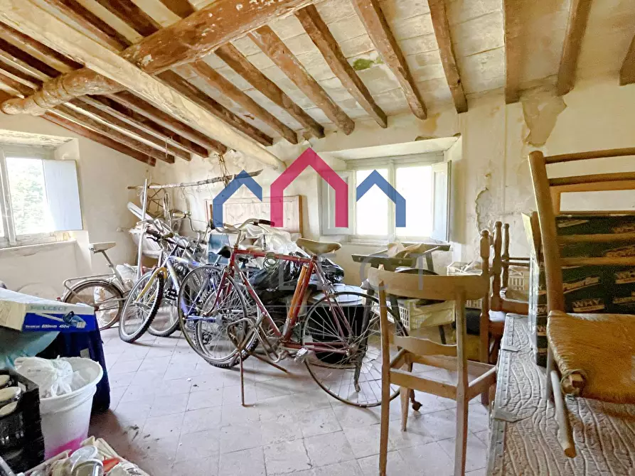 Immagine 25 di Rustico / casale in vendita  a Borgo A Mozzano