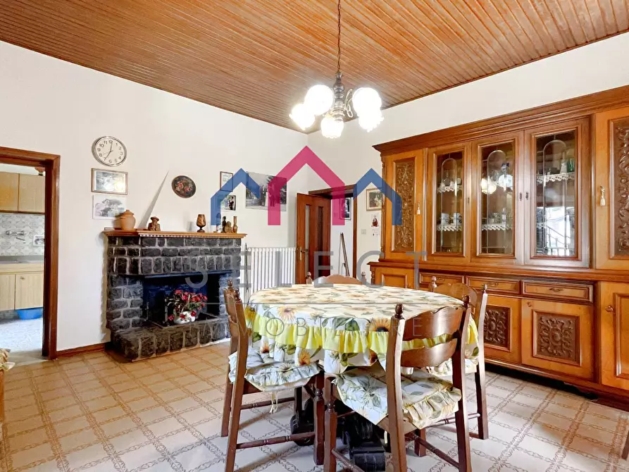 Immagine 32 di Rustico / casale in vendita  a Piazza Al Serchio