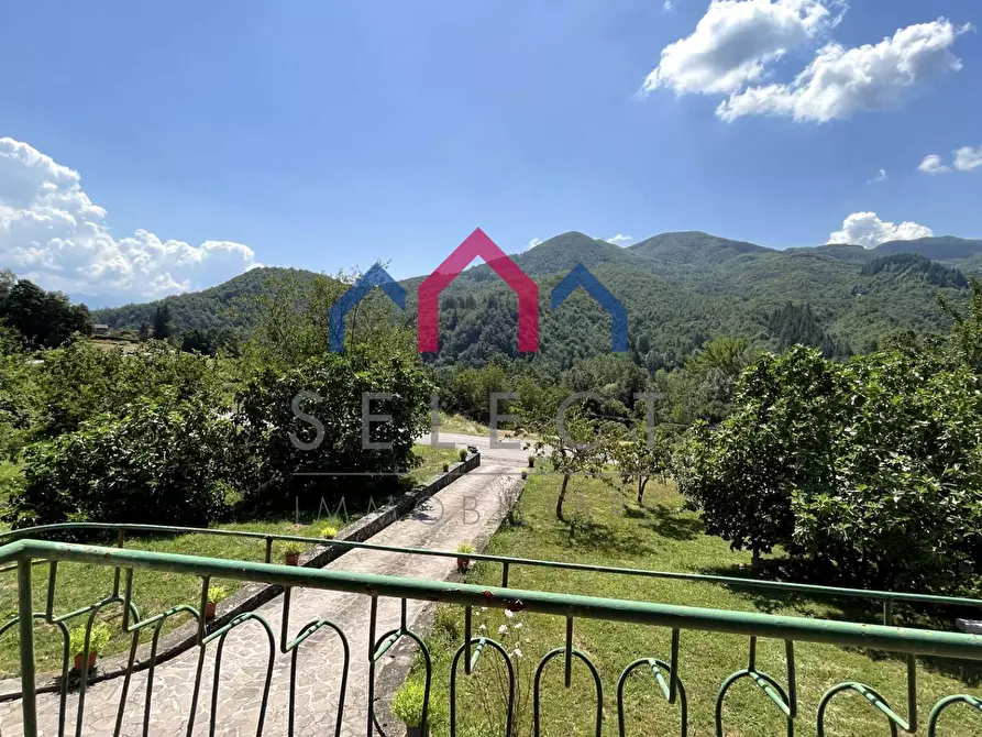 Immagine 48 di Rustico / casale in vendita  a Piazza Al Serchio