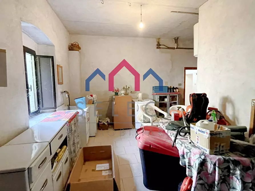 Immagine 43 di Rustico / casale in vendita  a Piazza Al Serchio