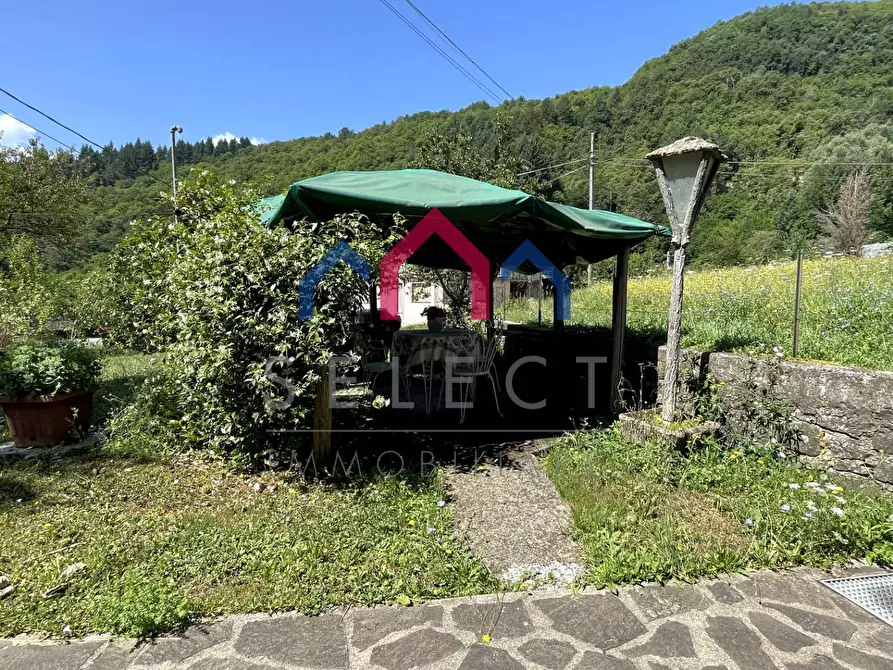 Immagine 13 di Rustico / casale in vendita  a Piazza Al Serchio