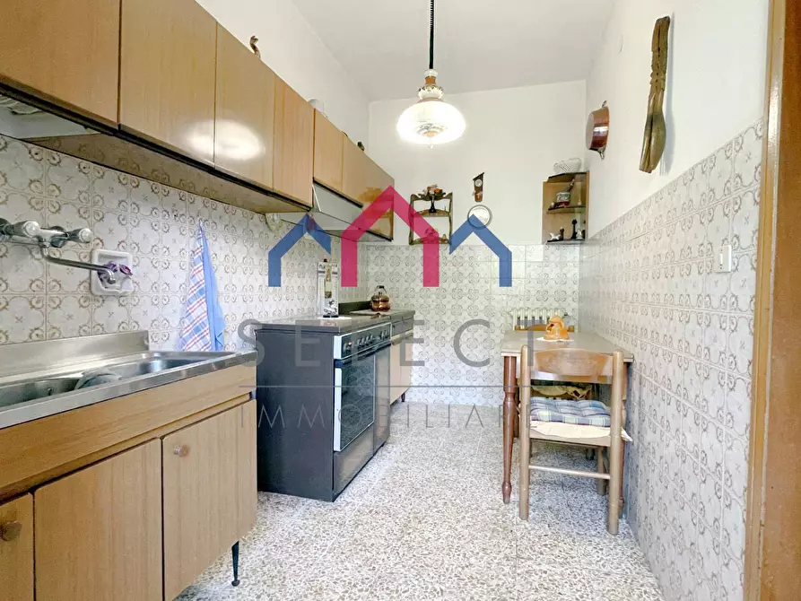 Immagine 33 di Rustico / casale in vendita  a Piazza Al Serchio