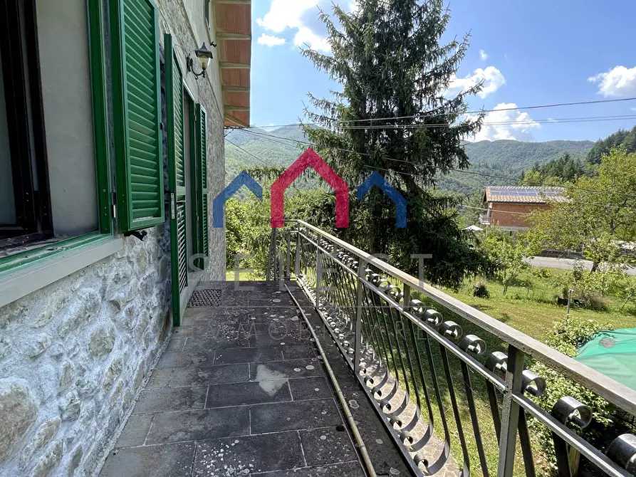 Immagine 59 di Rustico / casale in vendita  a Piazza Al Serchio