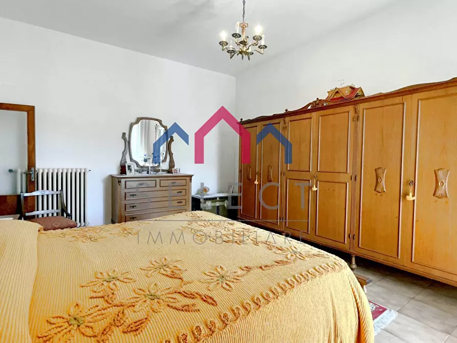 Immagine 57 di Rustico / casale in vendita  a Piazza Al Serchio